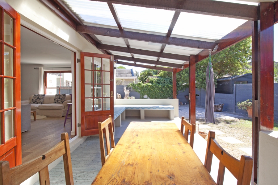 3 Bedroom Property for Sale in Kommetjie Western Cape